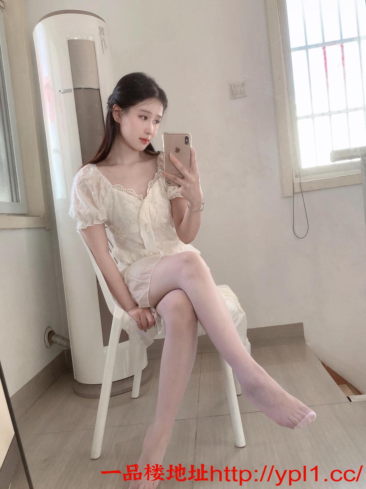 性感迷人小妖精长腿奶大后入神器