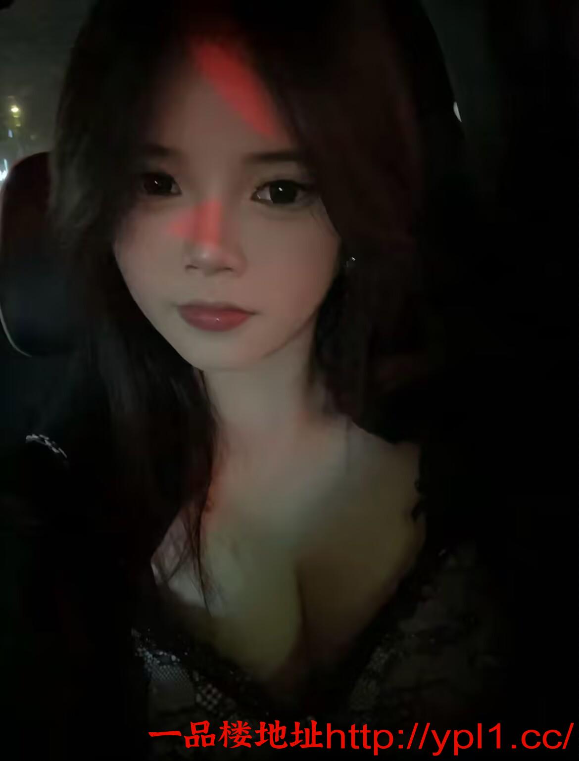 极品00后模特腿长胸大屁股翘，就是不耐操