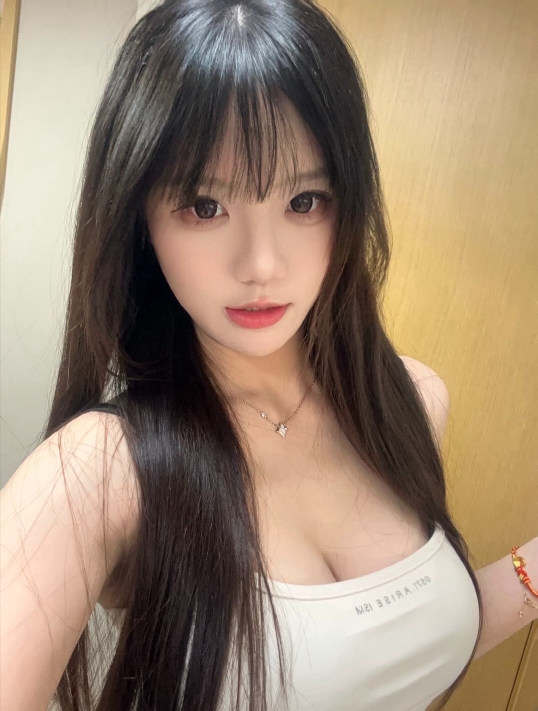 风骚大胸妹