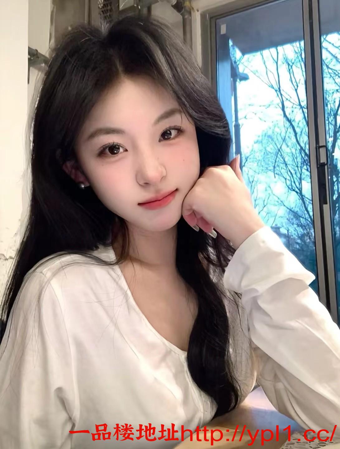 校外兼职学生嫩妹敏感易高潮小穴粉奶子结实有手感