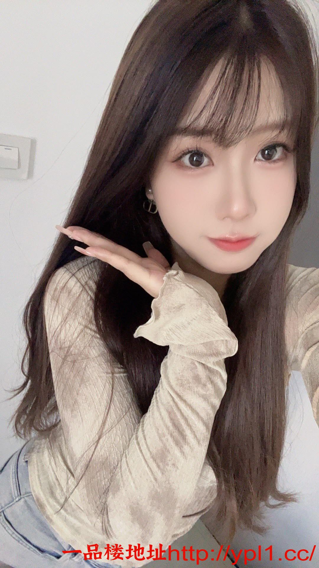 兼职的嫩妹性感大长腿太刺激了