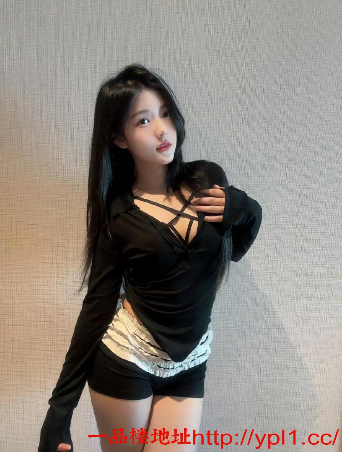 兼职御姐性感黑丝诱惑可颜射易高潮