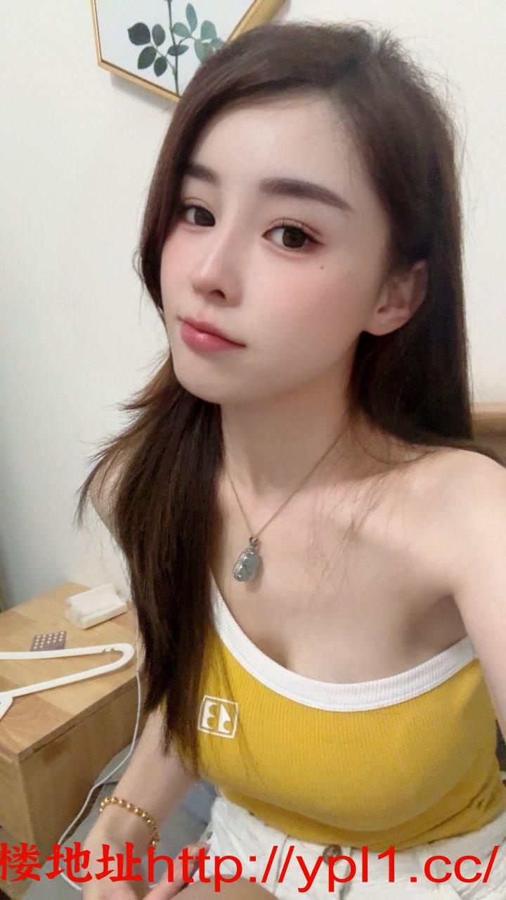 罗湖性感制服美女