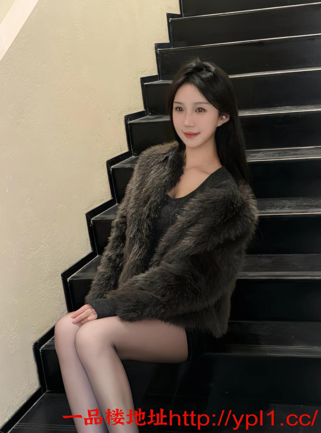 福田区高颜值粉嫩逼紧水多兼职的清纯白虎妹