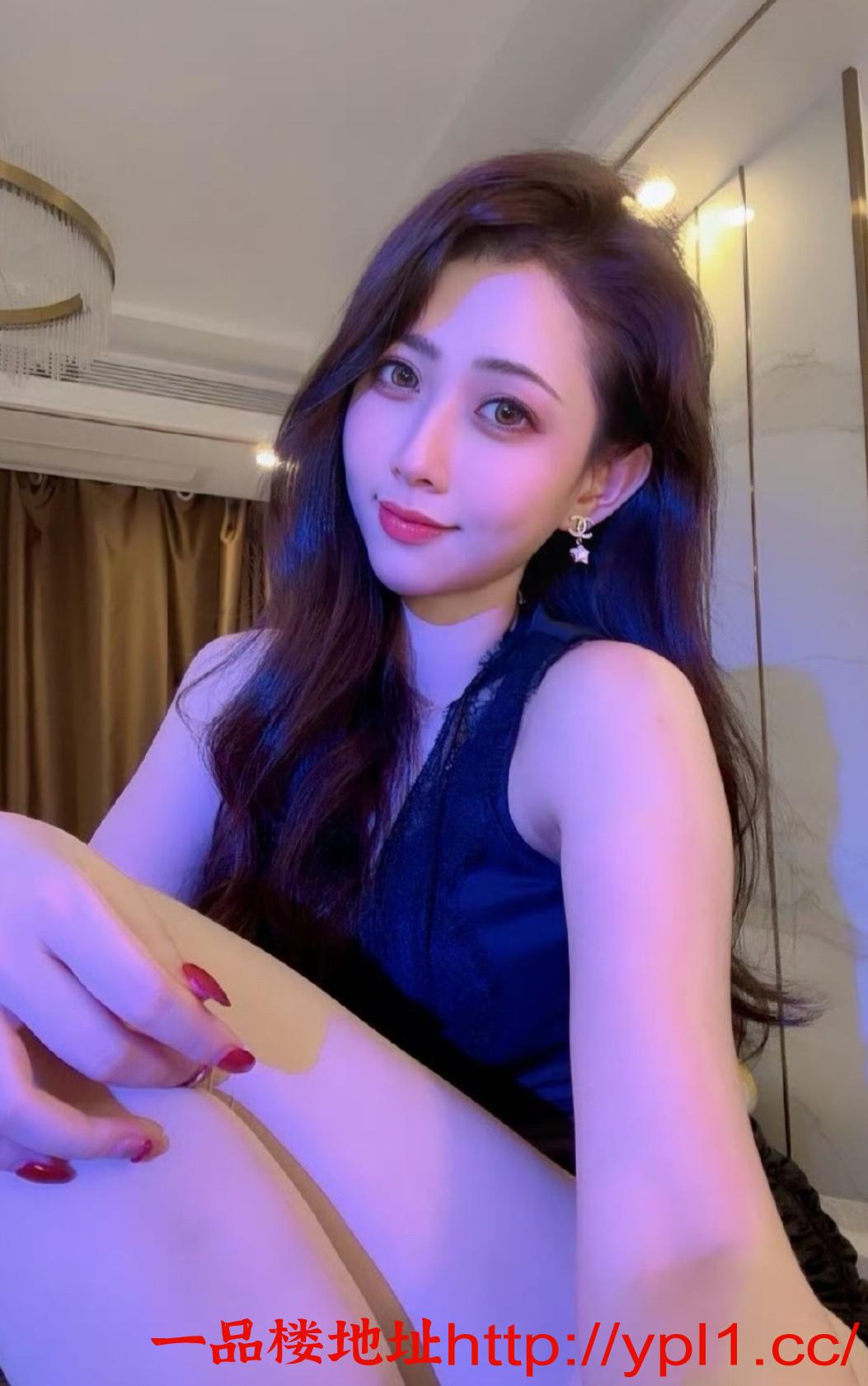 市甜美风格嫩妹