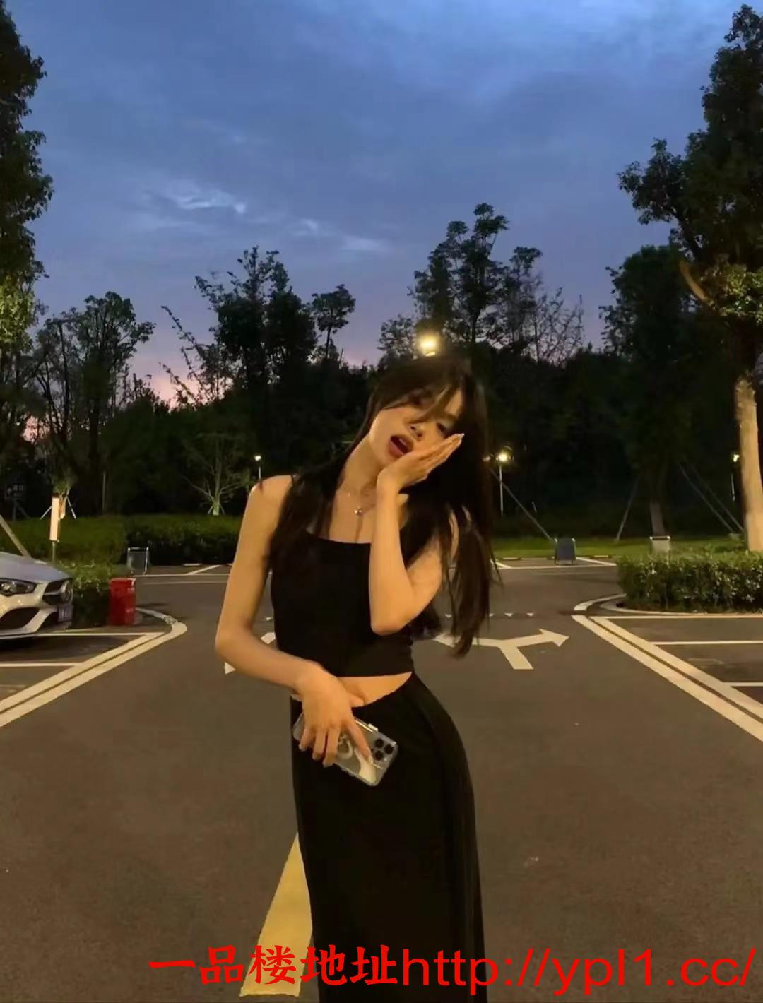 体验风骚完美身材小姐姐