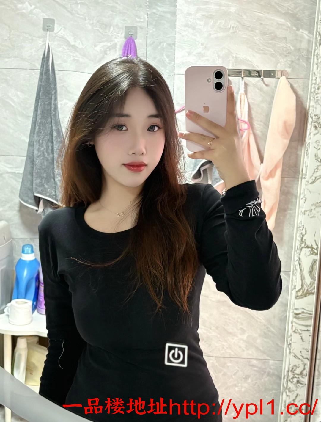 年轻活力00后玩起来超爽