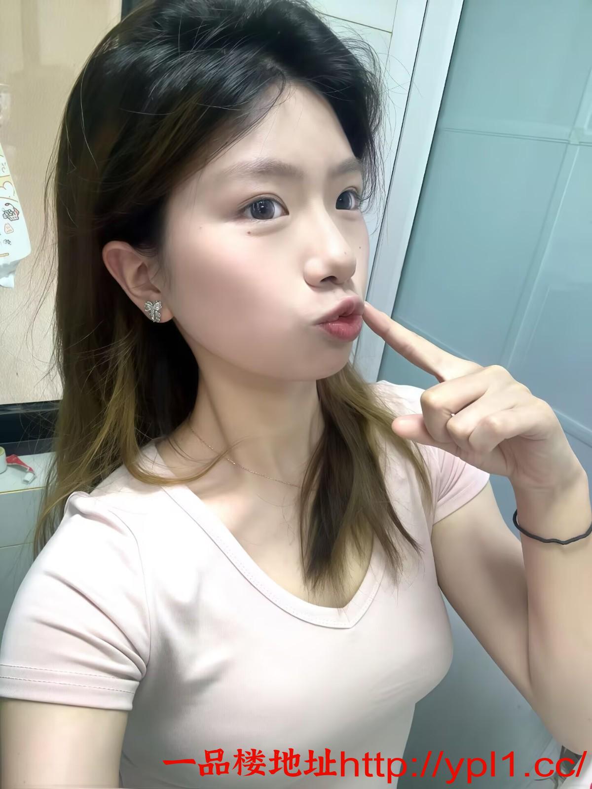 天河区大奶粉嫩逼紧多汁易湿（可外出）