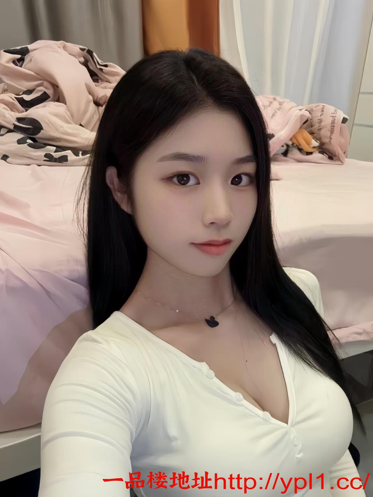 体验大胸嫩妹的极品身材