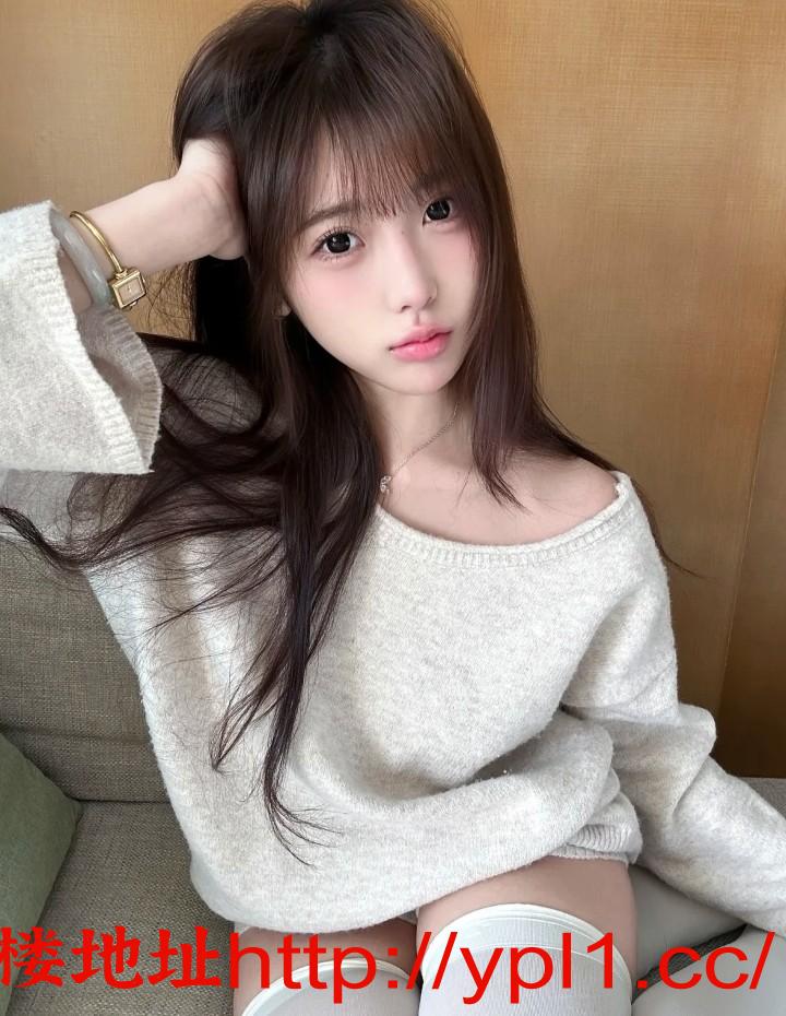 彩精小蝴蝶，逼水多很紧，身材好很骚