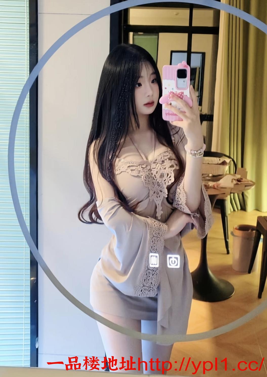 水多翘臀嫩妹玩得开