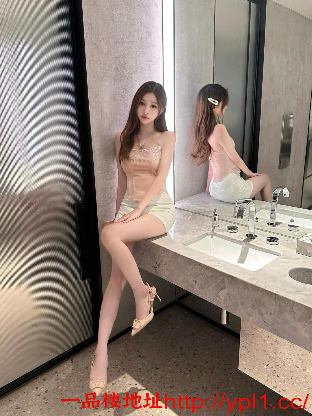 极品校花主动贴心不催促