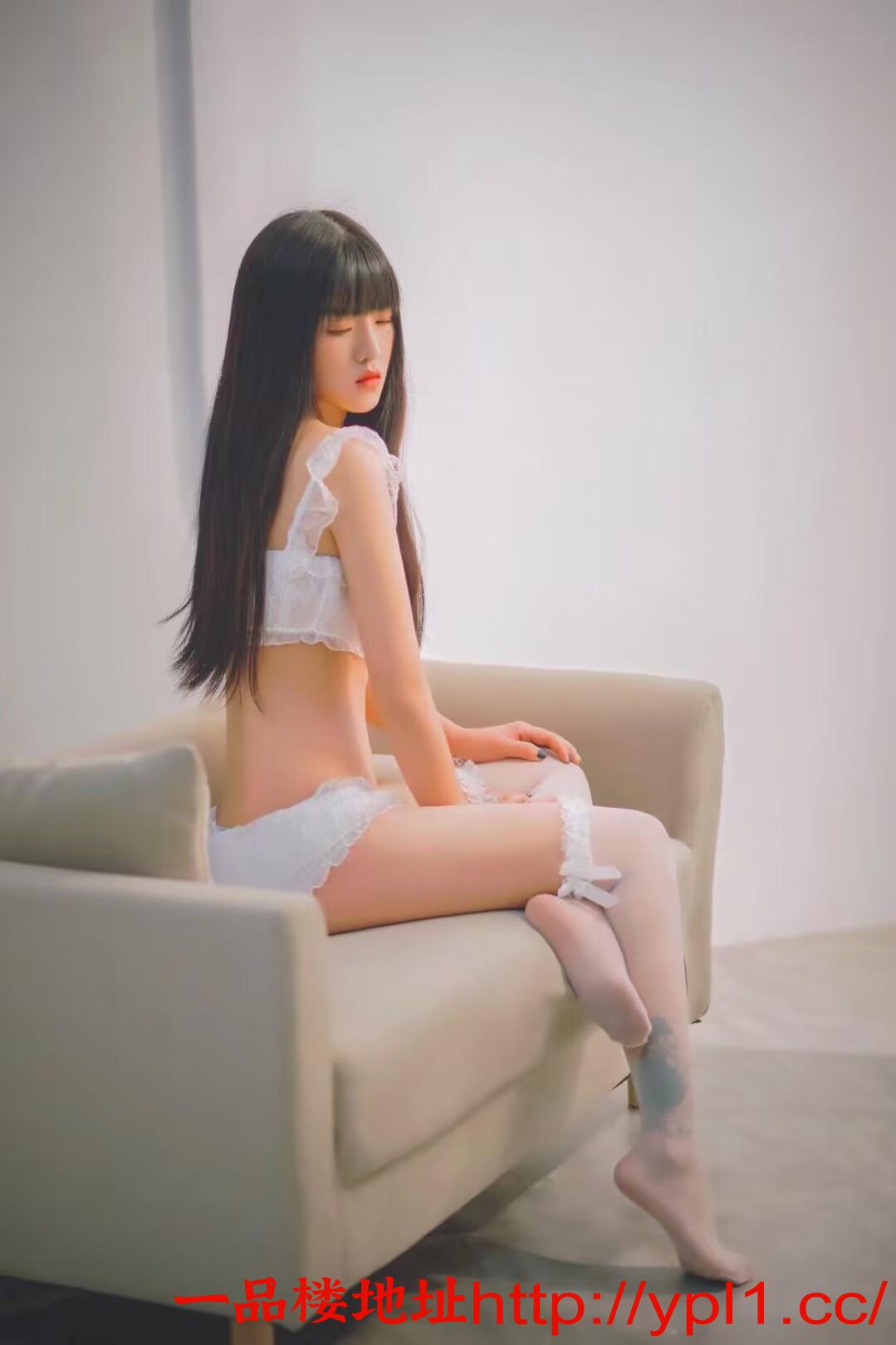 特别性感的小姐姐