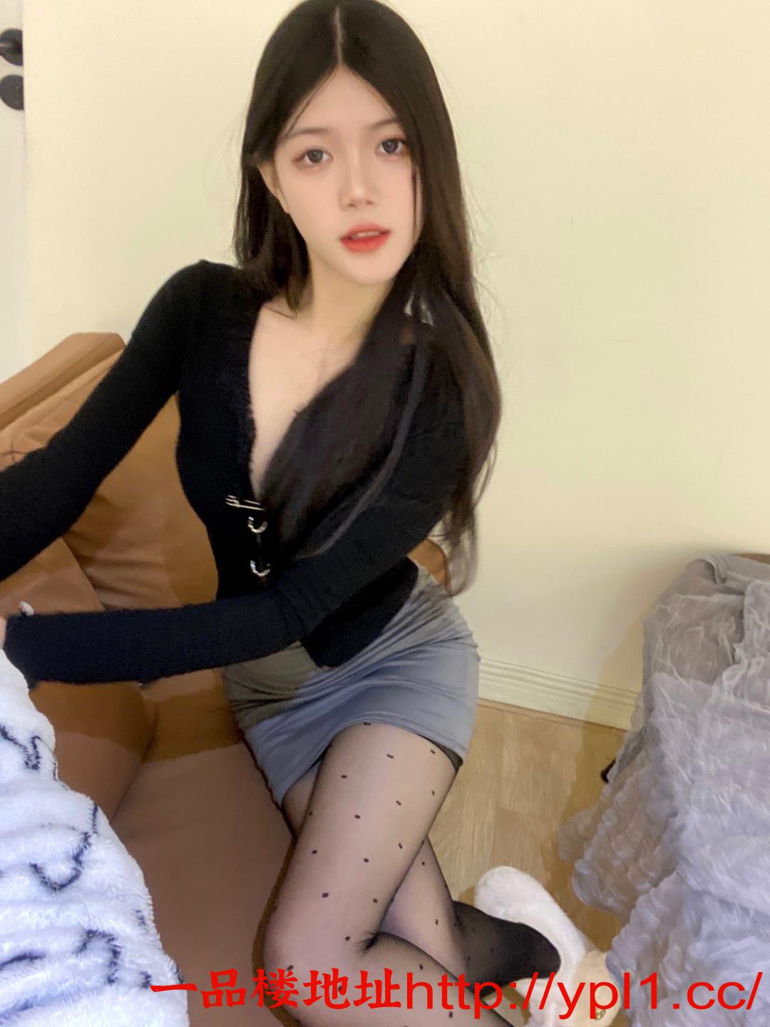 武侯区闷骚反差小表妹（可验证）