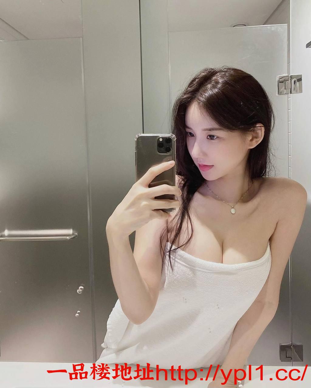 粉嫩多汁姐姐