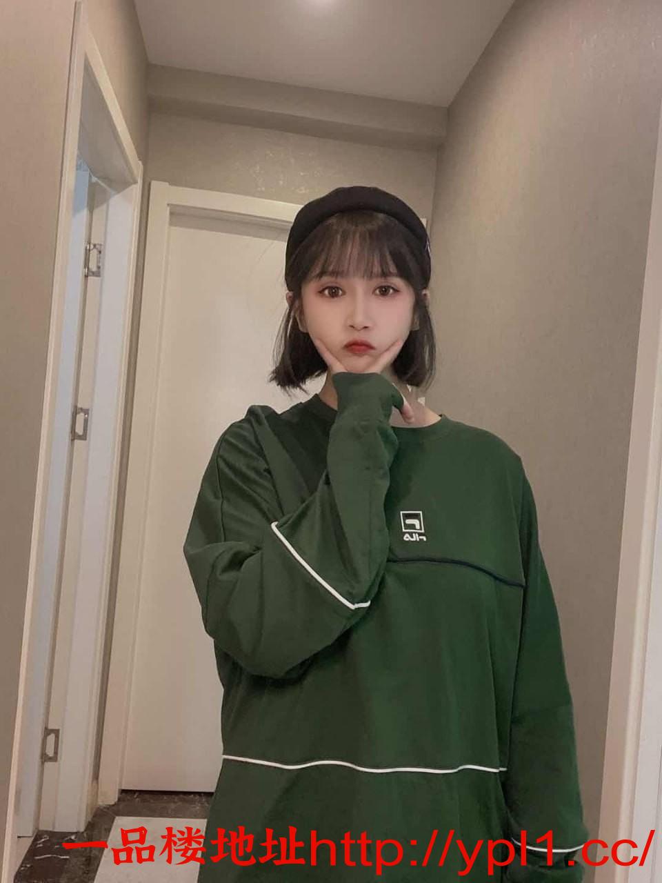 工厂兼职小妹，一夜情外出约