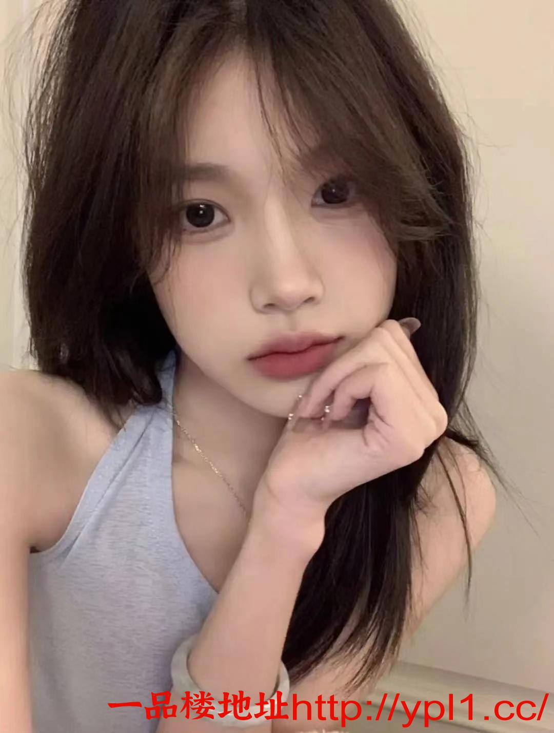 兼职丰满御姐刚下海