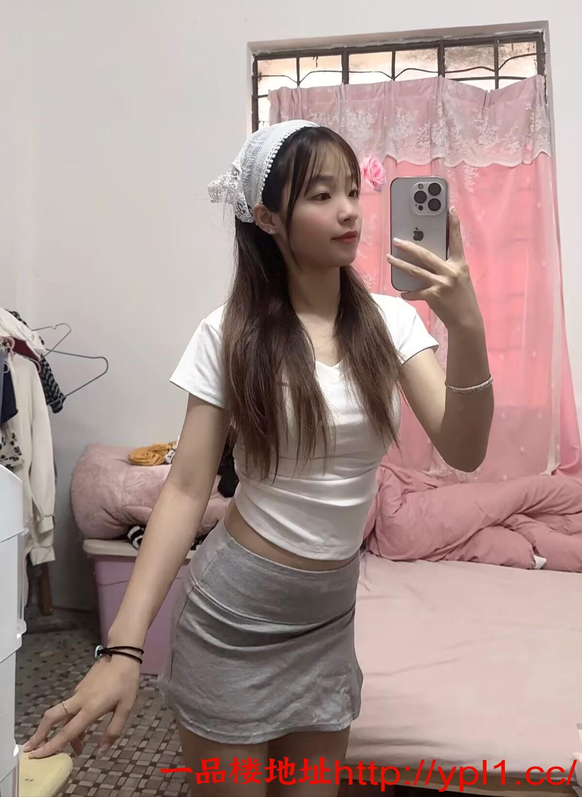 嫩妹紧致多汁鲍超爽干爆