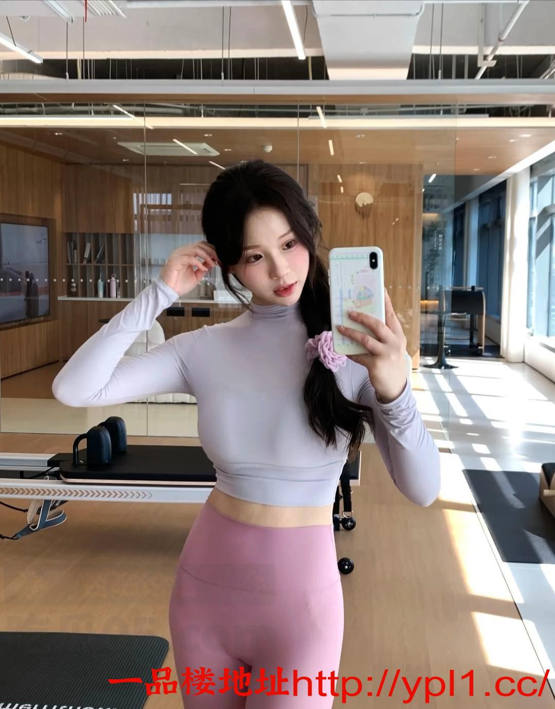 金水水蛇腰胸软瑜伽老师