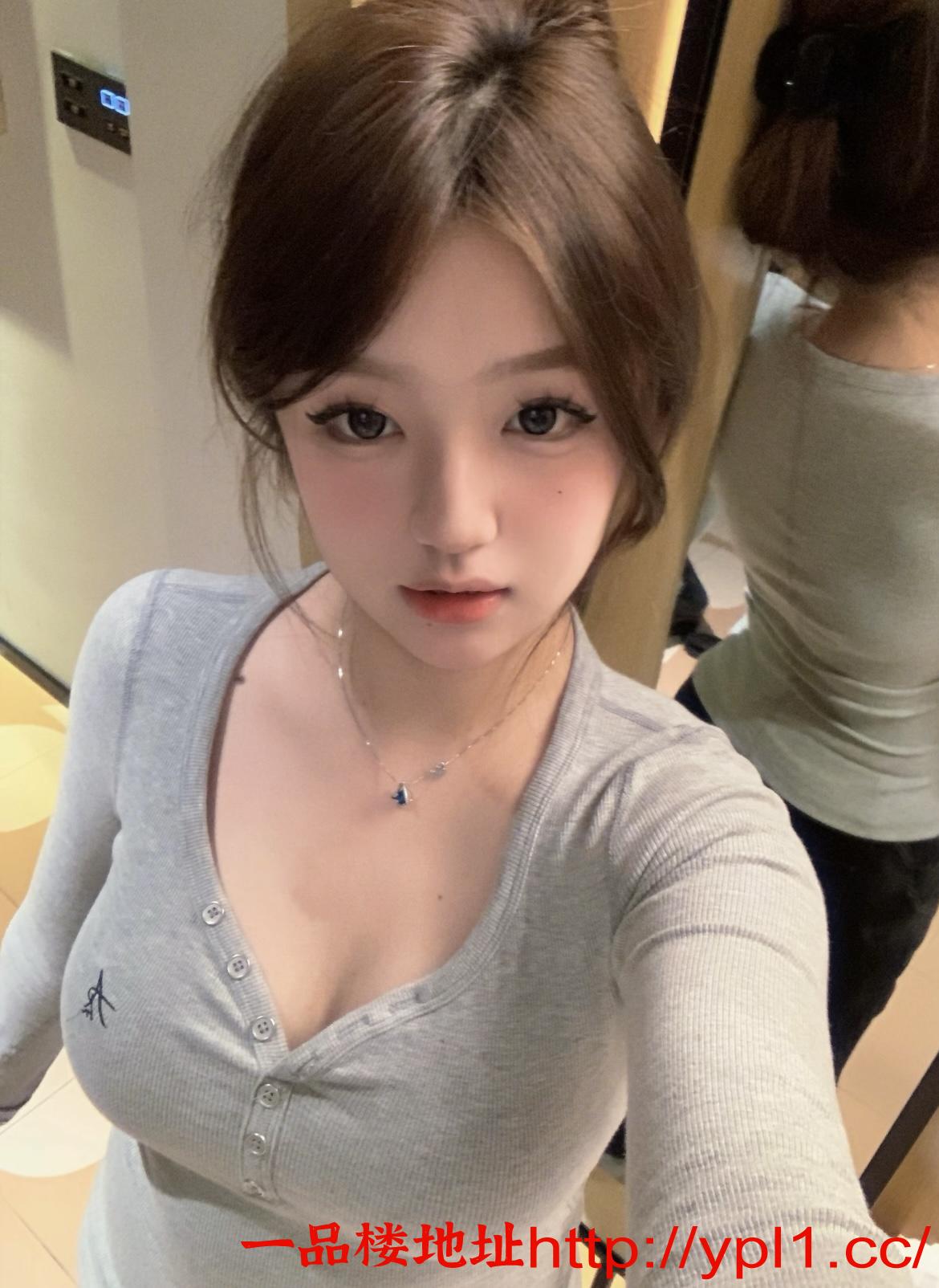 大三学生妹暑假兼职