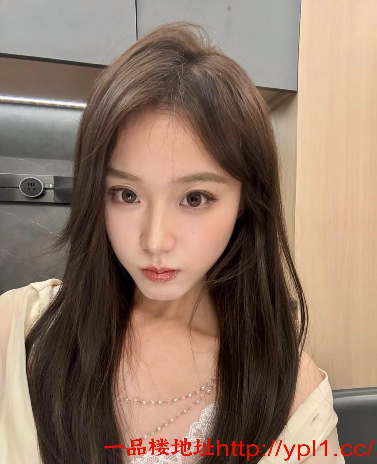 体验极品丰满大胸少妇