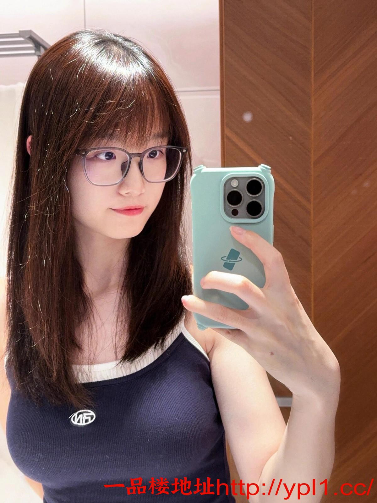 水嫩尤物疯狂输出 爽爆了