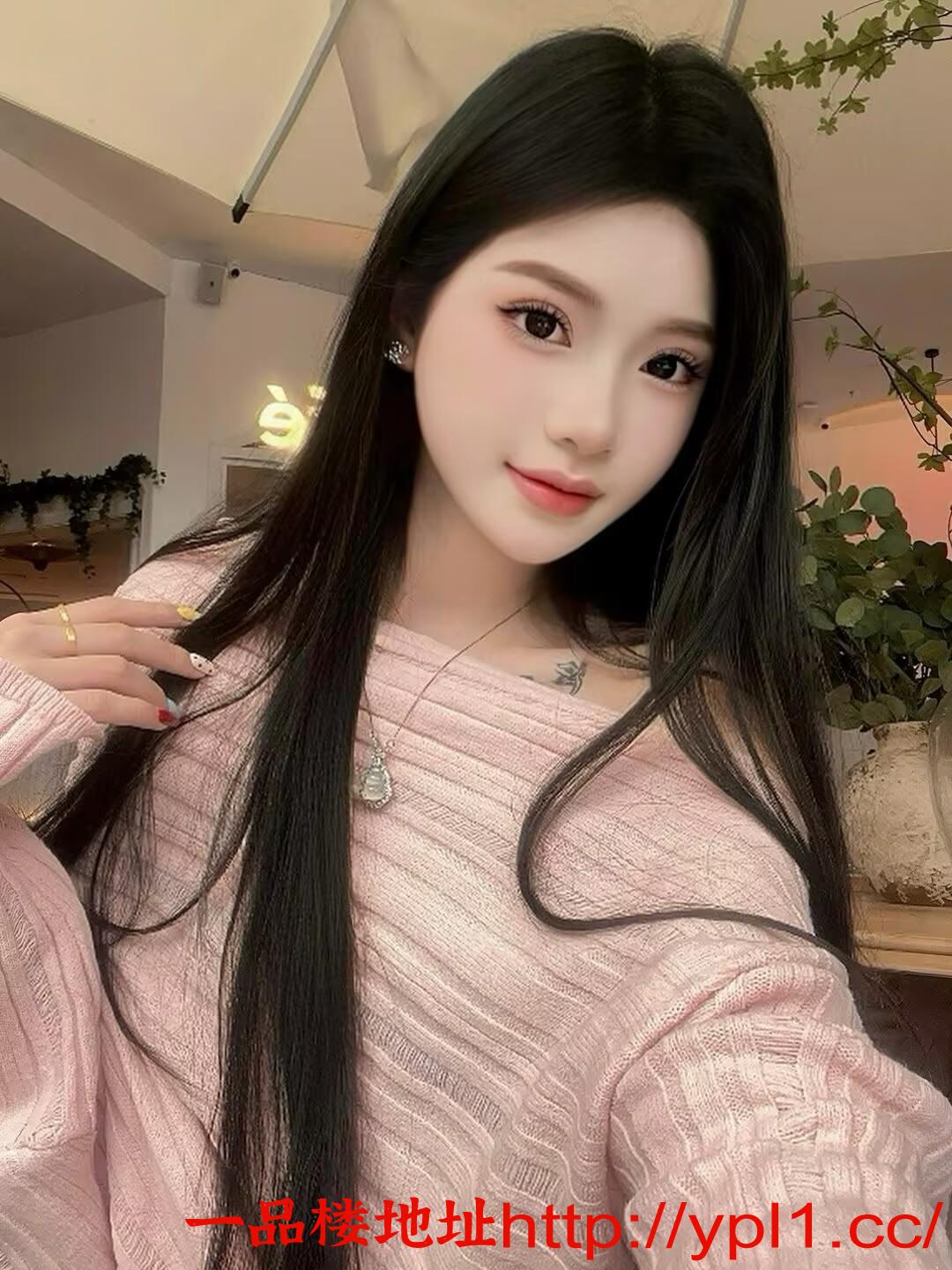 分享粉嫩逼白嫩腿会夹会喷水逼紧