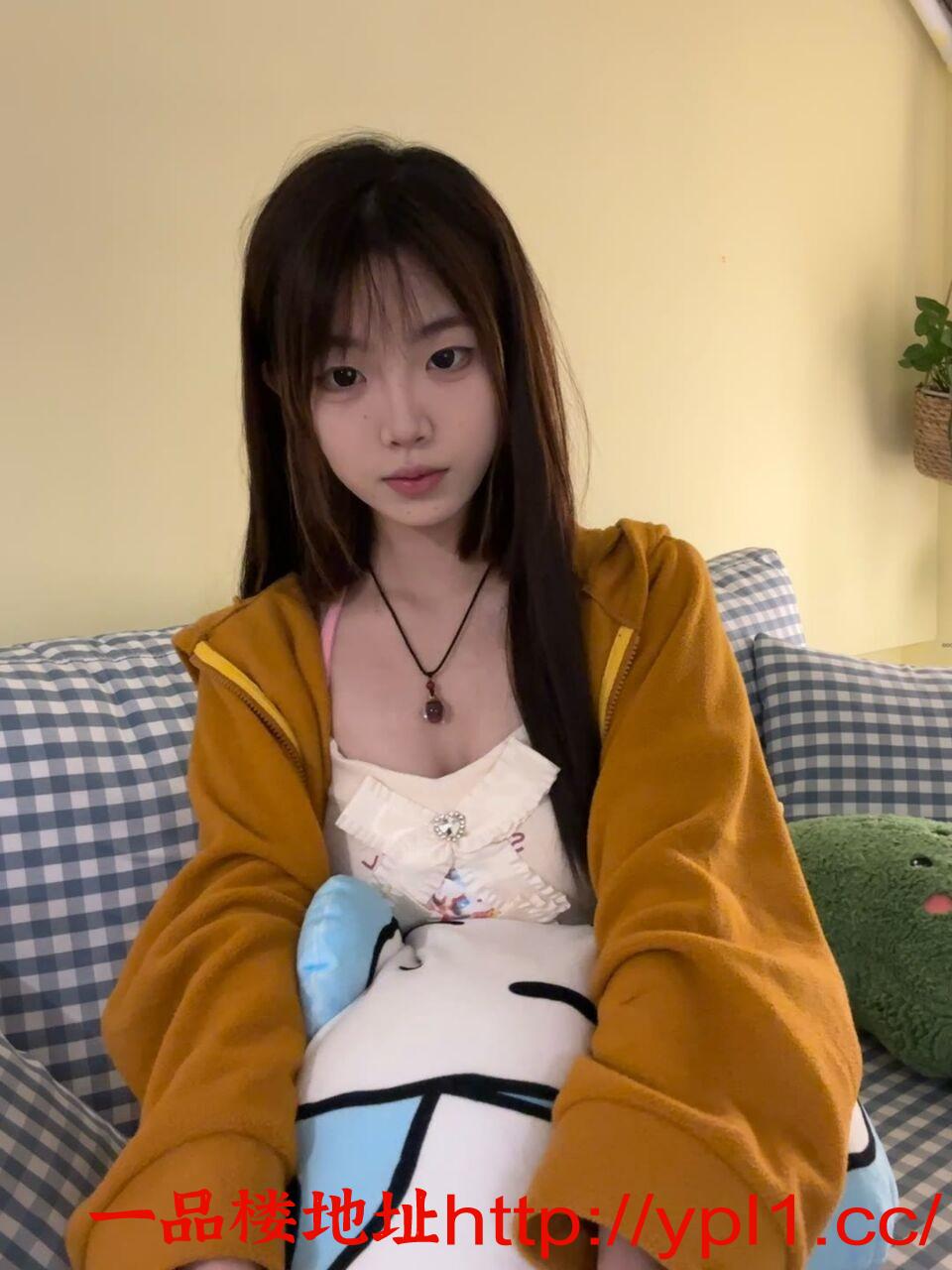 桥颜值高甜美配合度高美女