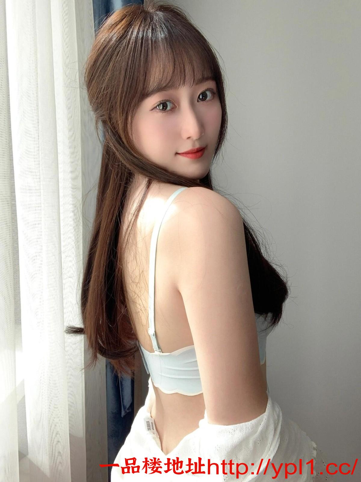 黄岛区白嫩紧致水多小骚货