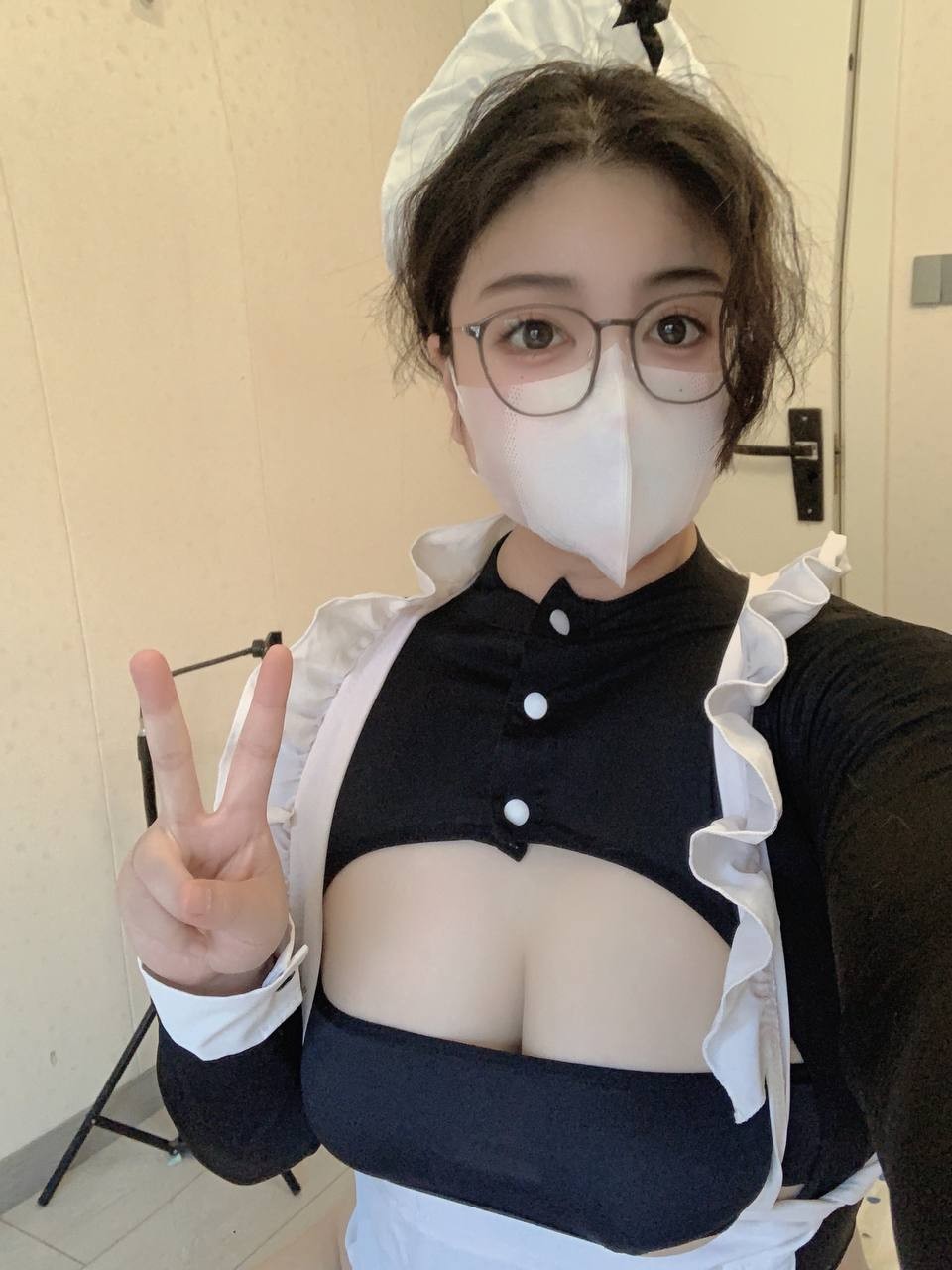 粉嫩白皙妹妹