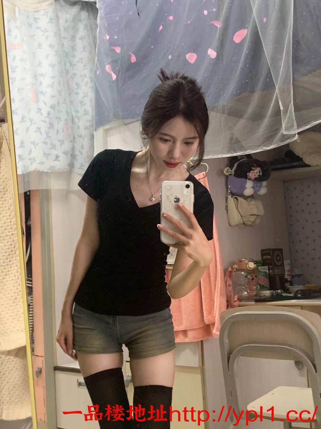 骚货制服清纯水多多姿小可爱