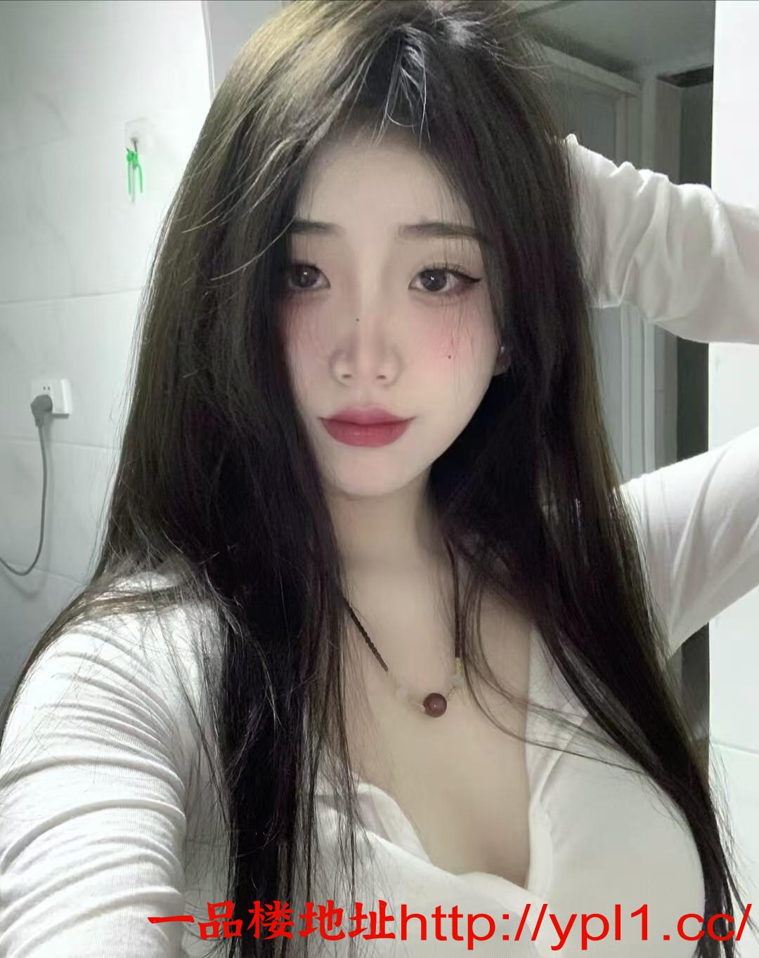 白嫩紧致水多小骚货