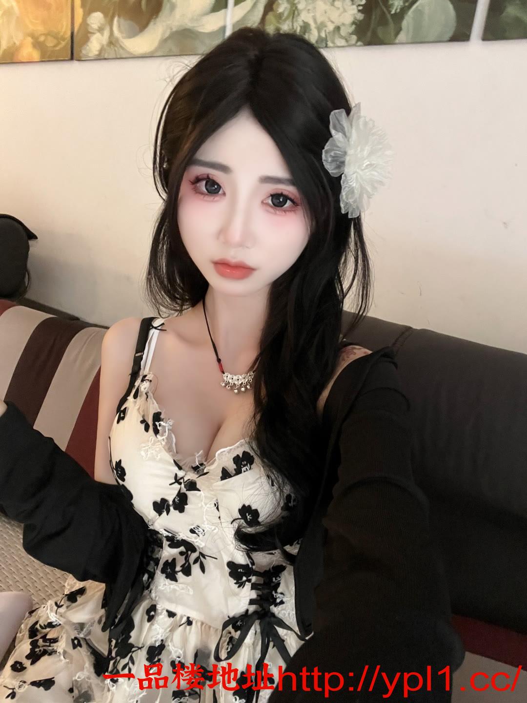 美乳小骚货身材丰满鲍鱼紧致汁水多有地方