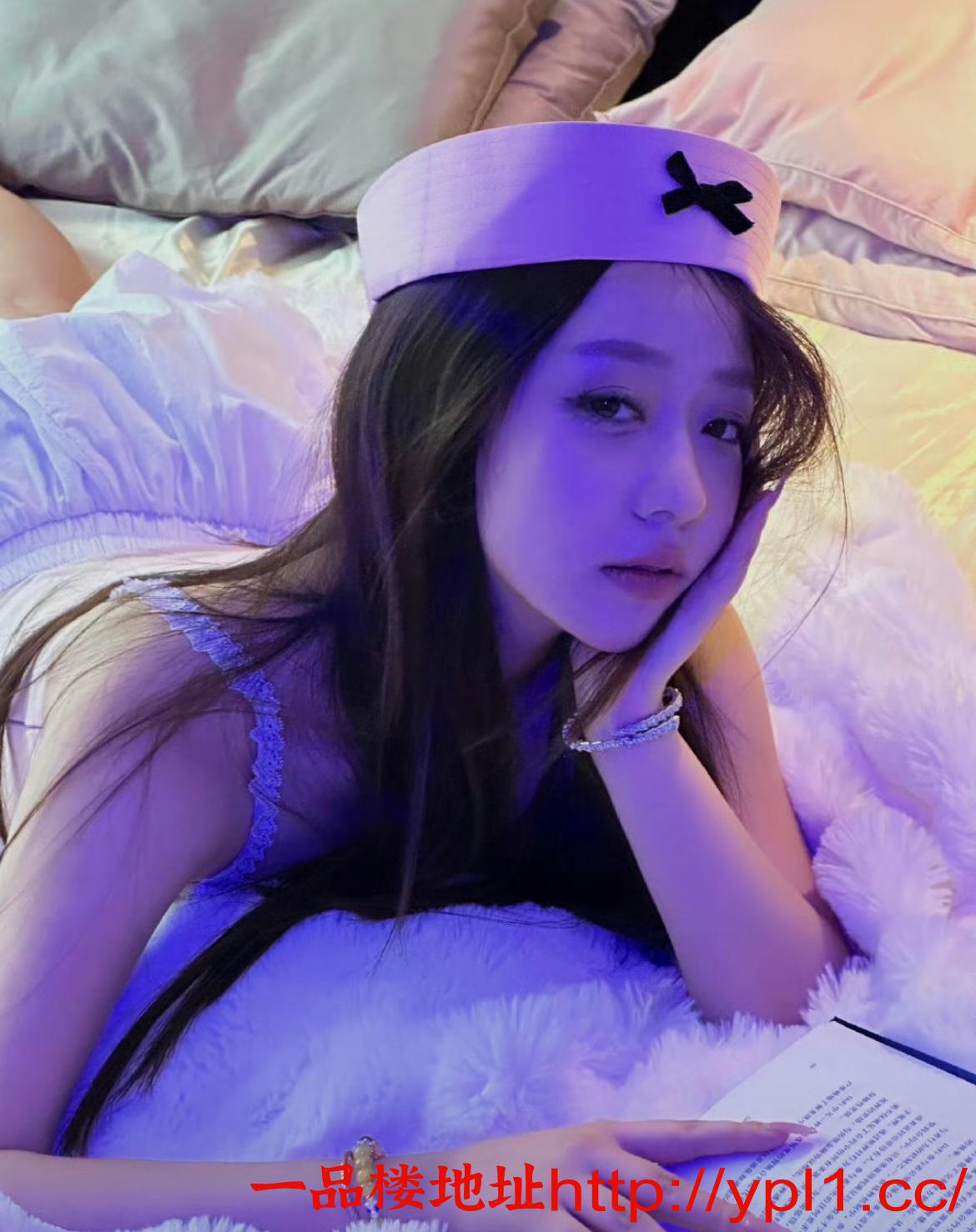 屁股大口活好小妹疯狂做爱