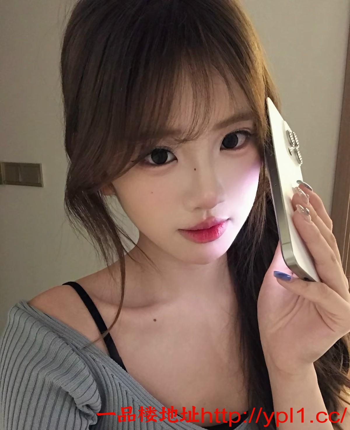 重庆敏感妹妹娇喘连连奶大逼紧