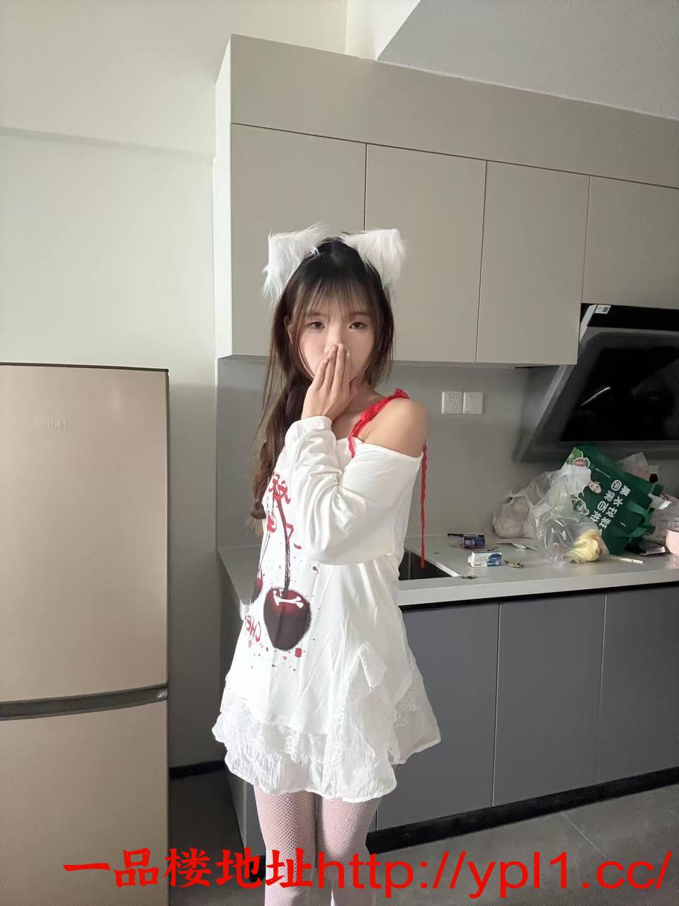 白嫩小妹水很多