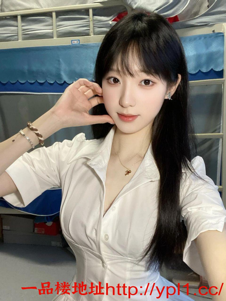 粉嫩00后妹妹