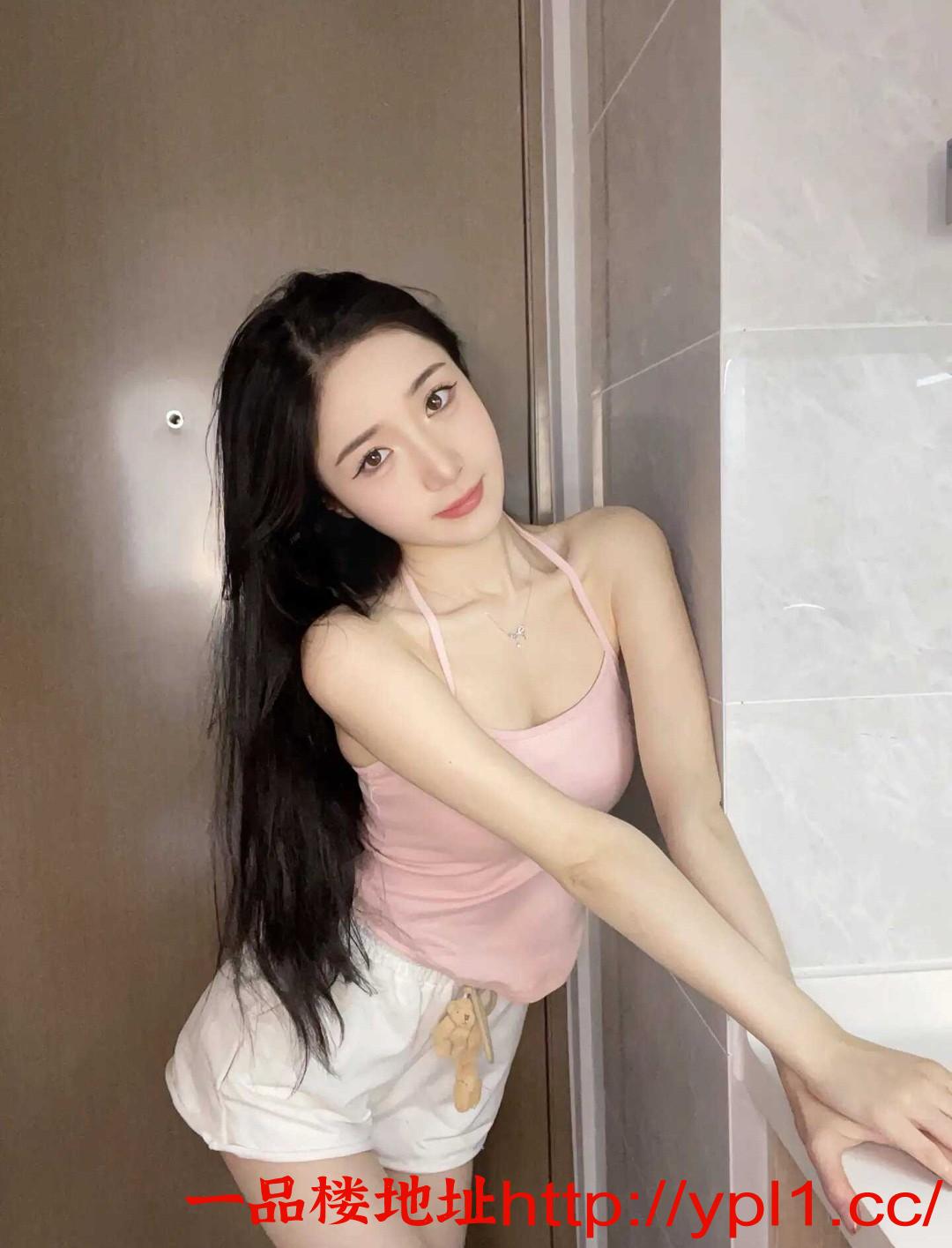 市性感粉嫩好身材妹妹