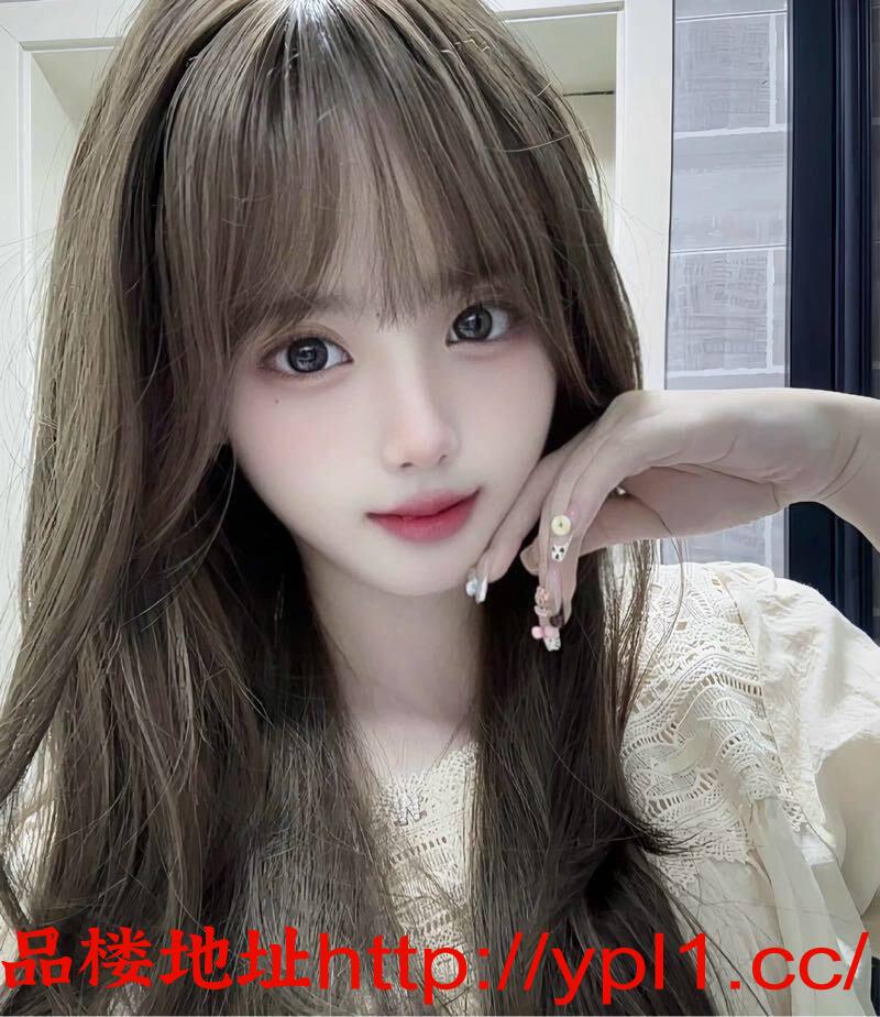 颜值爆表粉逼紧致小学妹