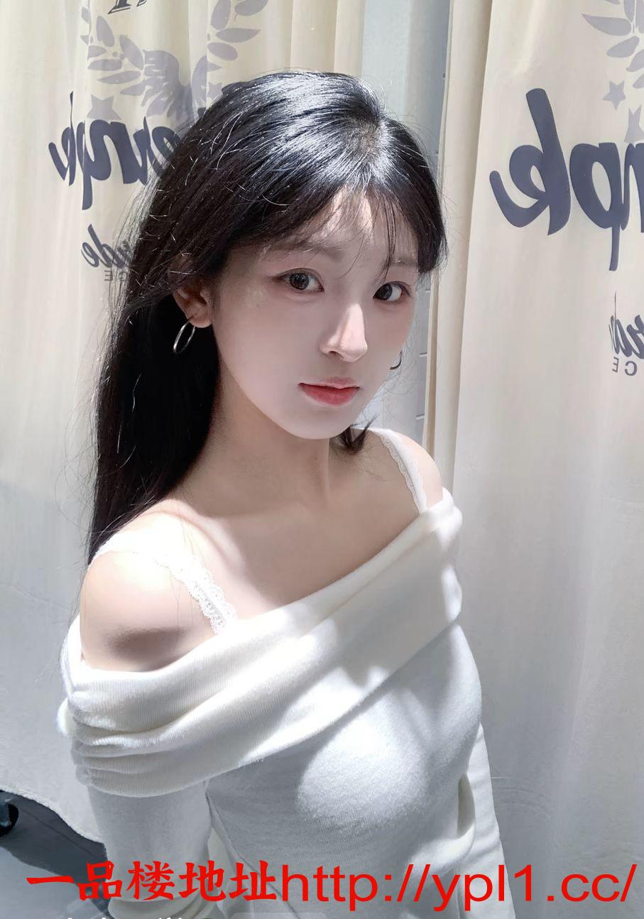 情趣大胸妹子