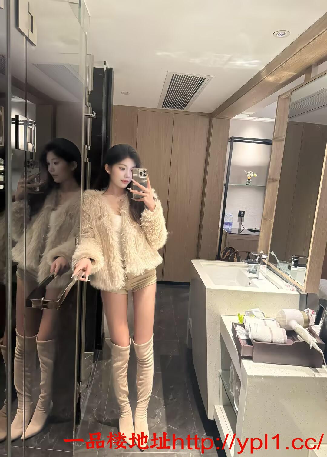 青春靓丽妹子屁股翘胸大小穴敏感