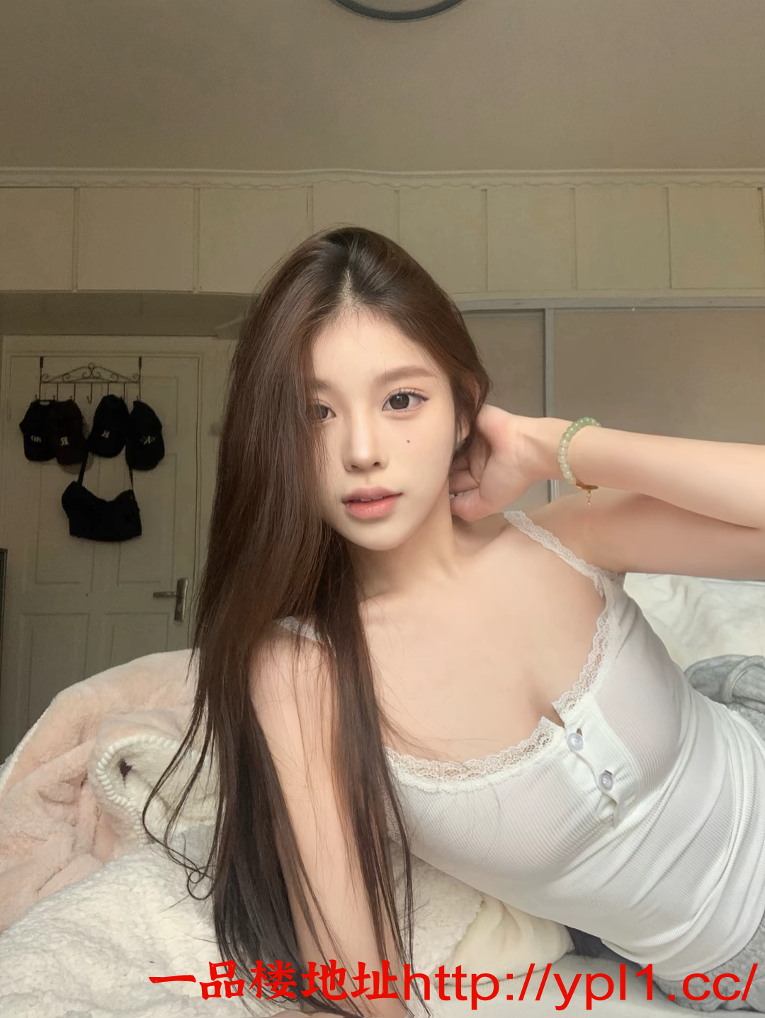 粉红小穴可纯可欲迷人小姐姐