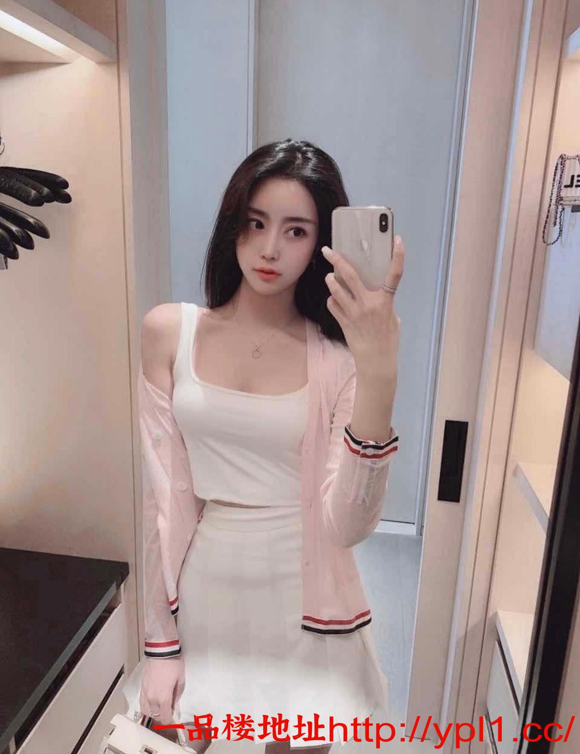 极品女大，敏感小母狗