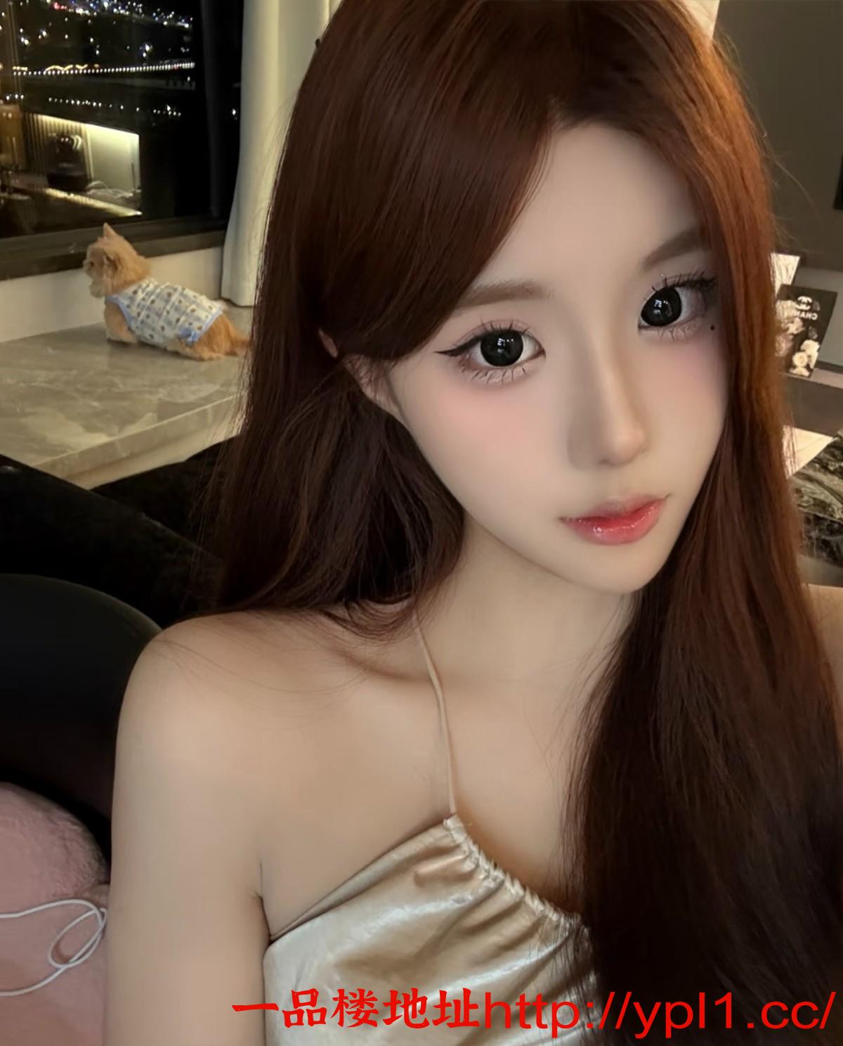 饱满小仙女肤白光滑白虎粉鲍紧致的骚妹