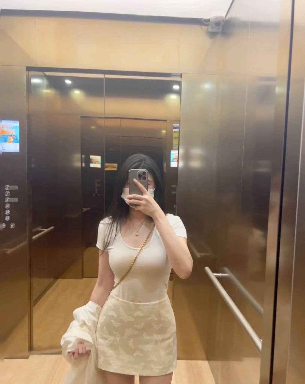 纯欲大波美眉