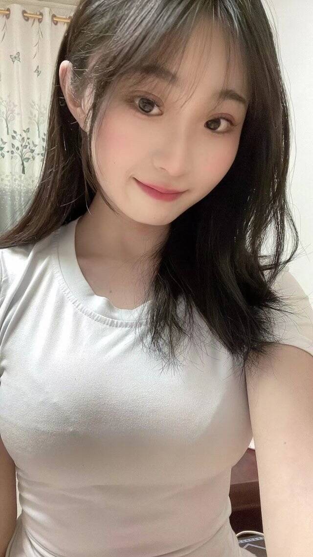 性感小蛮腰