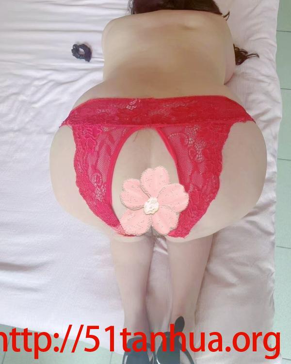 后入D奶肥臀雪姐