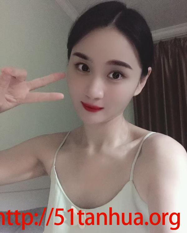 重庆南坪小美女