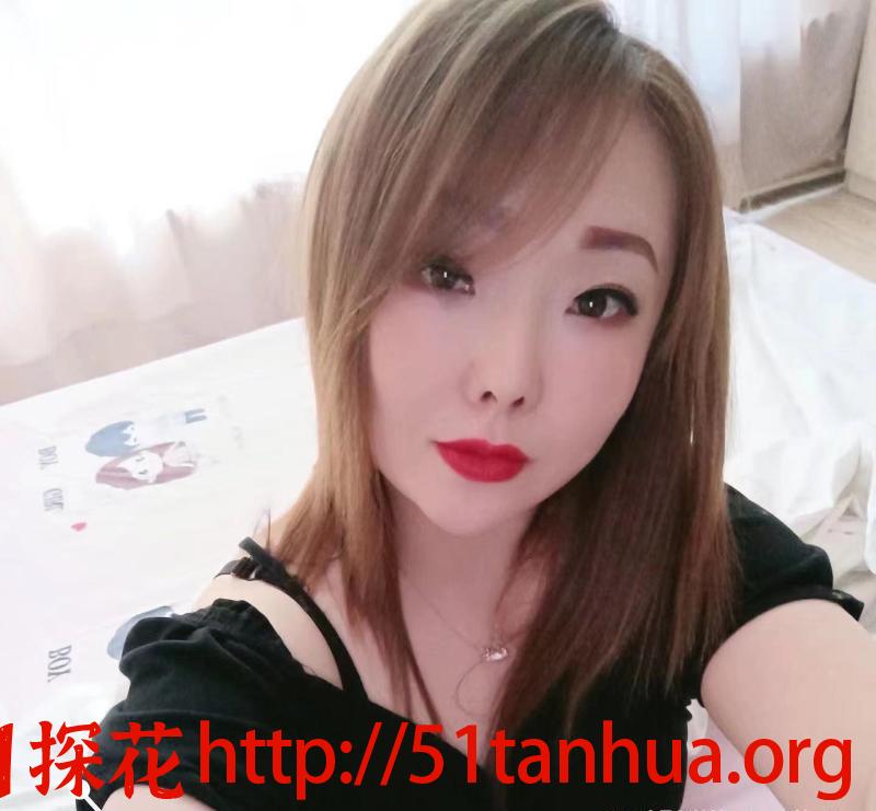 学府经典喷水少妇