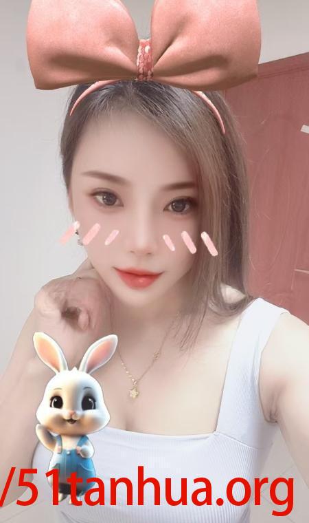  大白奶少妇小雨